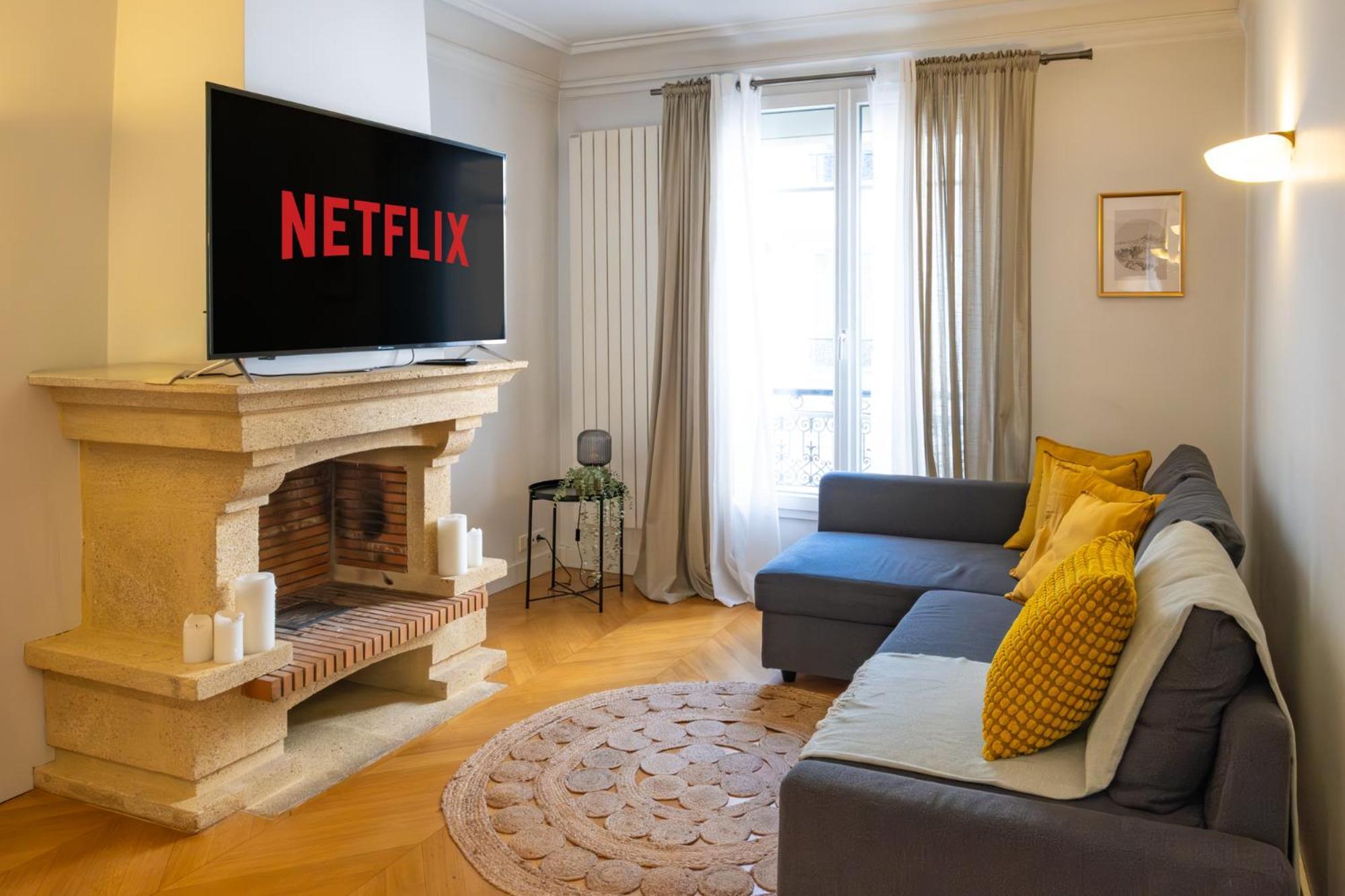 Spacious Apartment For 6 People Париж Екстериор снимка